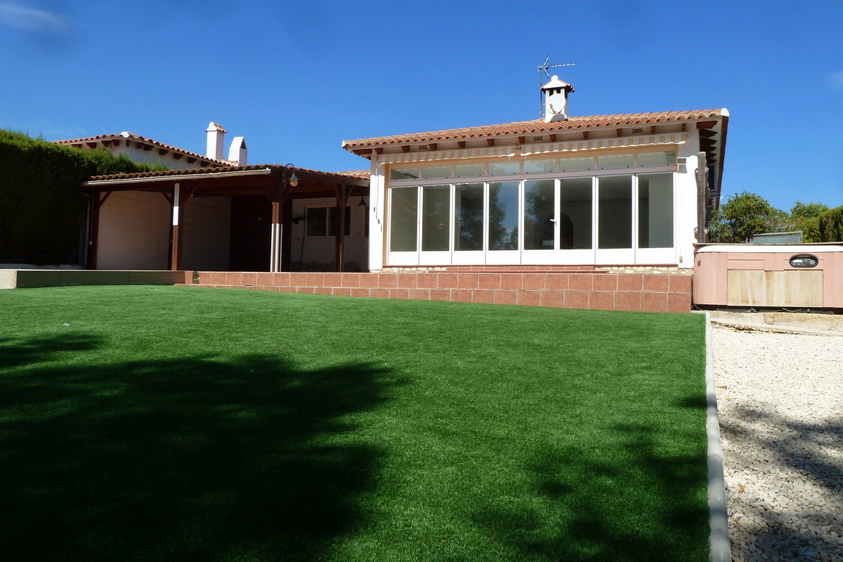 Villa for sale in La Nucia